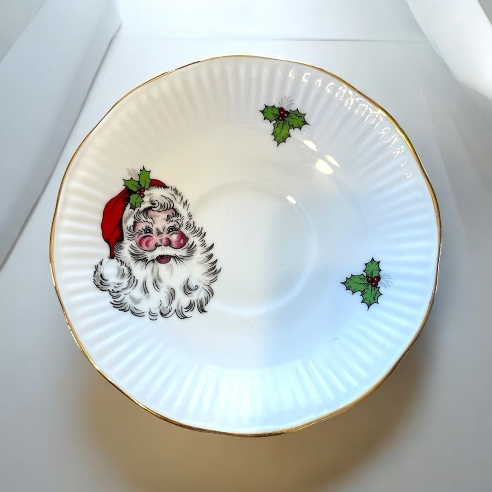 Queens Rosina China, saucer for a teacup, vintage Santa, excellent condition
